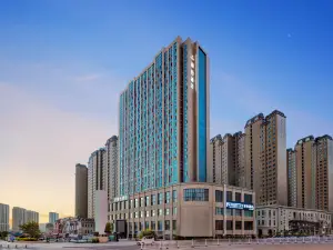 Country Inn & Suites by Radisson,  Urumqi Convention and Exhibition Center Wuyue Plaza Hotel