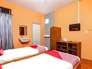 Hotel O near Monument Historique Berastagi formerly Serdika Paviliun