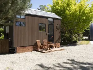 Benger Garden by Tiny Away