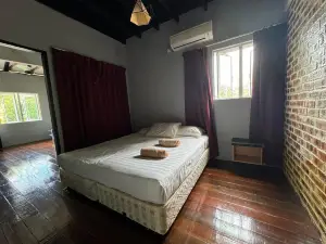 Le Lodge Villa