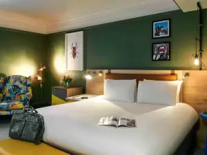OYO Welsh Holiday Accommodation - Modern Stay