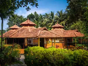 Great Hornbill Resort