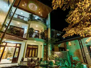 Nana House Homestay
