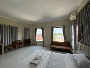 마테르 데이 홈스테이