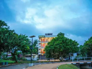 Green Eye Apartment & Hotel