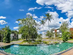 康提湖畔尊貴別墅酒店