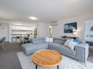 Mounts Bay Stay 2 Bedroom Apt - Kings Park - Free Parking