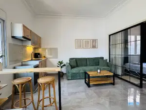 Salamina Urban Escape