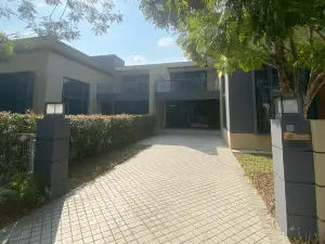 Forest City Golf Villa by Avery at Johor 【Look across Singapore+Located in Golf Resort+Free Parking】