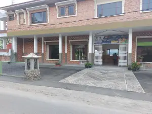 Gondang Sivali Hotel