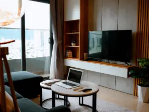 Monarchy Luxury Apartment 3 Bedroom in DaNang