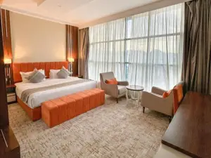 AL Ufq Suites Hotel