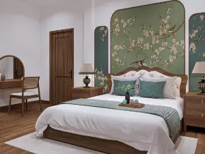 Vangvieng Night Market Resort