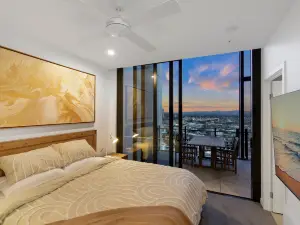 Skyline Showdown - Views, Games & Vibes