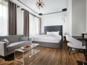 Mount Alverno Luxury Resorts