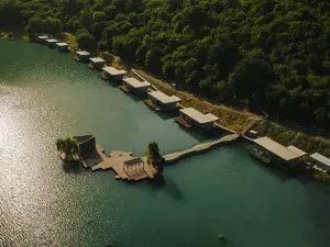 Kundzuli Apart Hotel