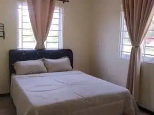 Siantan Accommodation - Bukit Village