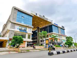 Hotel Solitaire, Best Luxurious Hotel AC Rooms In Surat