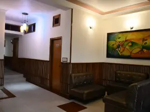 Hotel Raman's