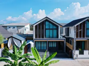 Queen Ma Pool villa