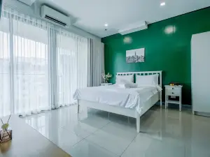 Sapphire Seaview Park