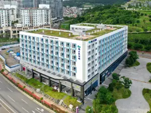 YEOSU FIRSTCITY HOTEL (FIRST LAND)