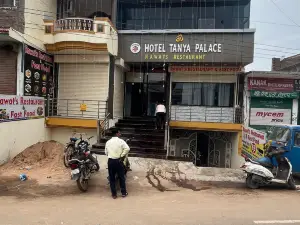 Hotel Tanya Palace
