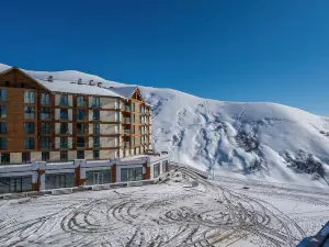 New Gudauri Loft