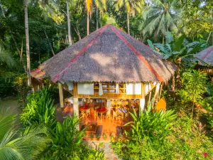Water to Forest Ecolodge