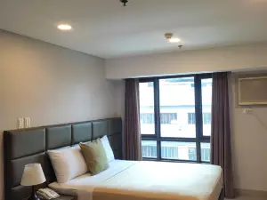 Milton Hotel Makati