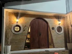 Loti Guest House