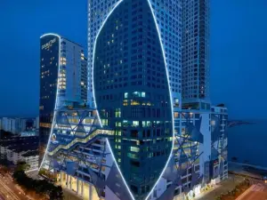 Attic Home Melaka Silverscape Residence & Jonker