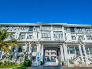 Gmt Sorabora Village Hotel