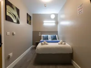 OYO Namaste Palace