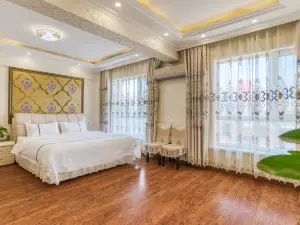 Chaoyang Qinglin Luxury Apartment
