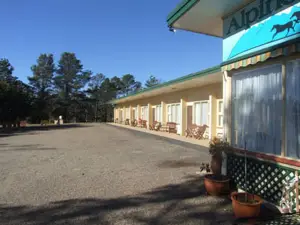 Alpine Country Motel and Metro Roadhouse Cooma