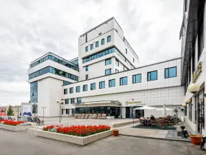 Baikal Business Center Hotel