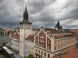 카를 브리지 팰리스