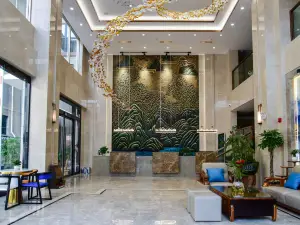 Huajian Business Hotel