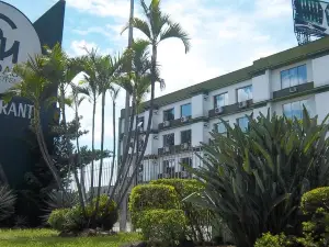 Canoas Parque Hotel