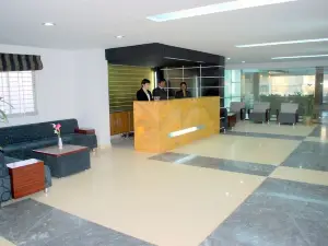 Orchid Business Hotel