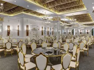 Persian Plaza Hotel