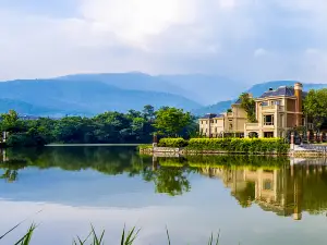 Huanshu Holiday Villa (Emei Mountain and Lake Tangwu)