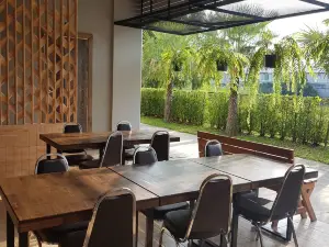 Bangkok Boutique Resort Rangsit