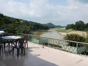 Nilambori Resort
