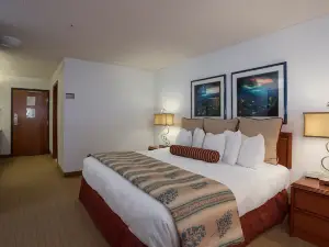 โรงแรมชิโลอินน์สวีทส์ - โอเชียนชอร์ส