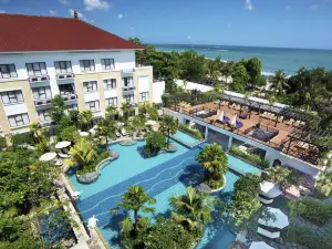 Truntum Kuta ( formerly Grand Inna Kuta )