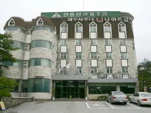 Gochang Seonunsan Hotel