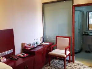 Linfeng Business Hotel