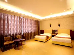 Lighthouse Tianxing Kaida Leisure Business Club